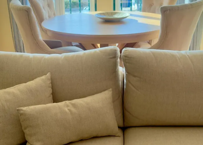 Casa De Sousa-refugio De Surf Entre Peniche E Ericeira דירה *