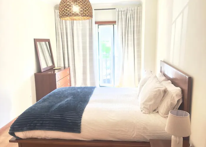 Casa De Sousa-refugio De Surf Entre Peniche E Ericeira דירה