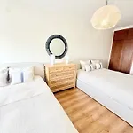 Casa De Sousa-refugio De Surf Entre Peniche E Ericeira