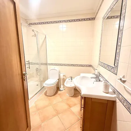 Casa De Sousa-refugio De Surf Entre Peniche E Ericeira *