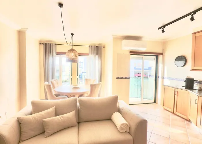 Apartmán Casa De Sousa-refugio De Surf Entre Peniche E Ericeira A dos Cunhados